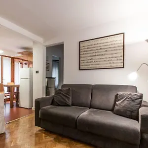 https://ca-cordoni-charming-place-in-the-heart-of-venice.hotelinveneto.com